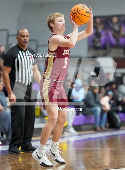 Thumbnail 2 in Evangelical Christian @ DeSoto Central photogallery.