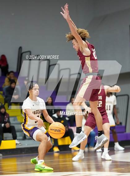 Thumbnail 1 in Evangelical Christian @ DeSoto Central photogallery.