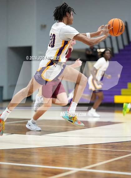 Thumbnail 3 in Evangelical Christian @ DeSoto Central photogallery.
