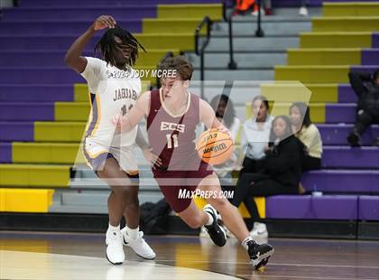 Thumbnail 3 in Evangelical Christian @ DeSoto Central photogallery.