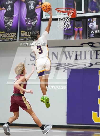 Thumbnail 2 in Evangelical Christian @ DeSoto Central photogallery.