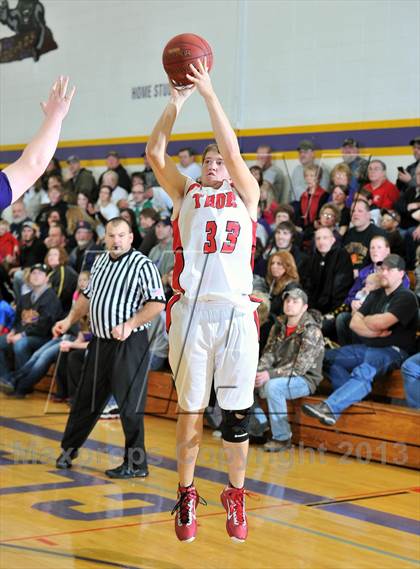 Thumbnail 2 in Thorp @ Clayton (WIAA D5 Regional Final) photogallery.