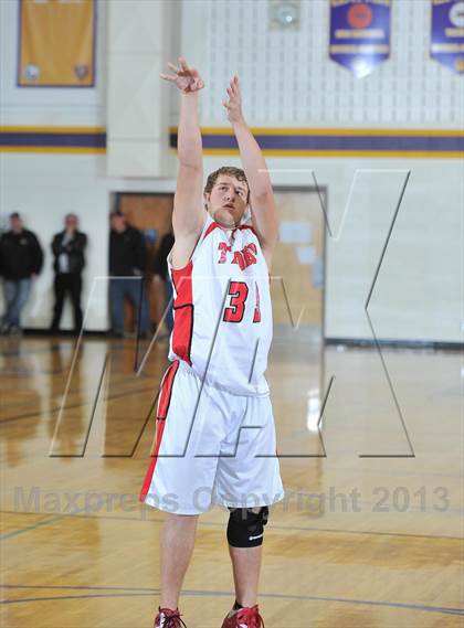 Thumbnail 3 in Thorp @ Clayton (WIAA D5 Regional Final) photogallery.