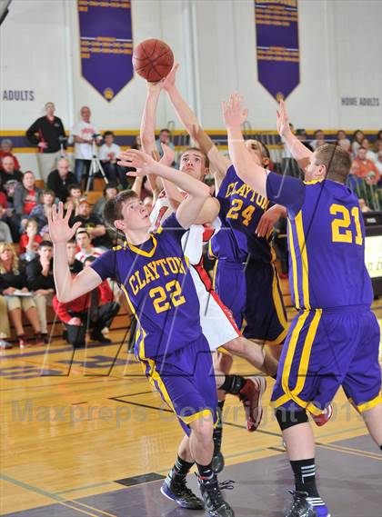 Thumbnail 1 in Thorp @ Clayton (WIAA D5 Regional Final) photogallery.