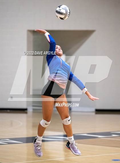 Thumbnail 2 in Timpview @ Timpanogos photogallery.