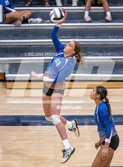 Thumbnail 2 in Timpview @ Timpanogos photogallery.