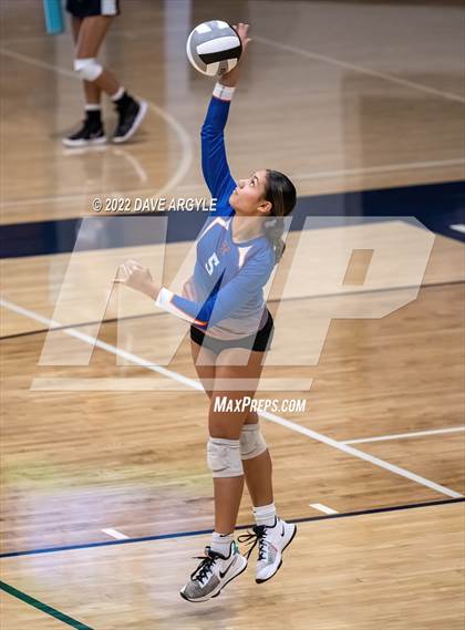 Thumbnail 3 in Timpview @ Timpanogos photogallery.