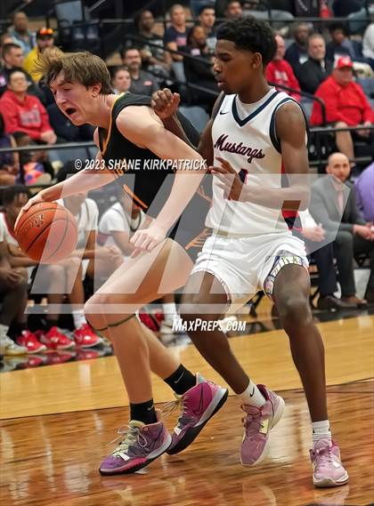 Thumbnail 1 in Life Waxahachie vs Benbrook (Bi District) photogallery.