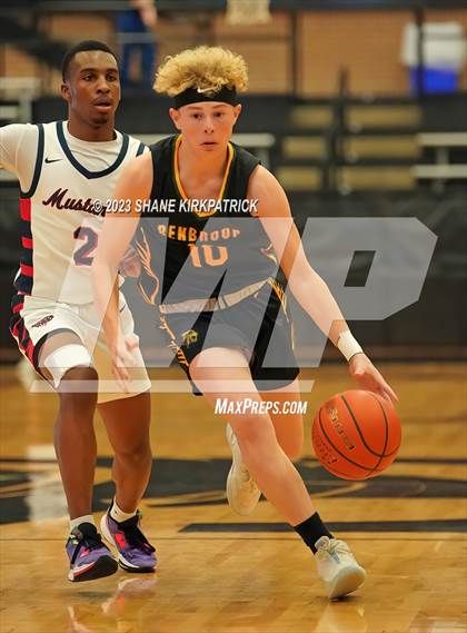 Thumbnail 2 in Life Waxahachie vs Benbrook (Bi District) photogallery.