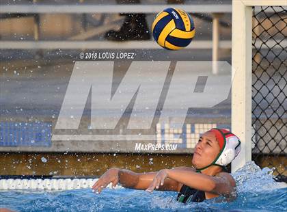 Thumbnail 2 in Etiwanda vs. Upland photogallery.
