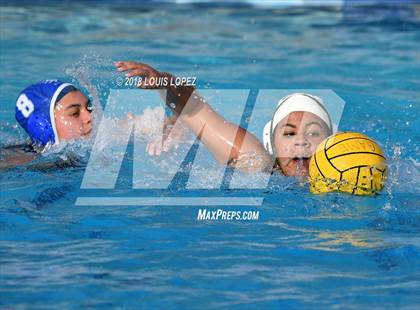 Thumbnail 2 in Etiwanda vs. Upland photogallery.