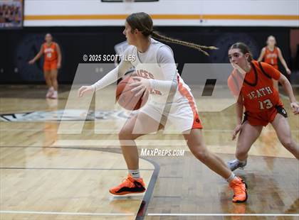 Thumbnail 2 in Heath @ Amanda-Clearcreek photogallery.