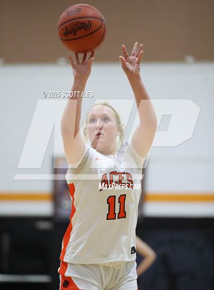 Thumbnail 3 in Heath @ Amanda-Clearcreek photogallery.