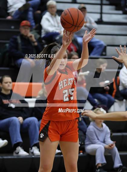 Thumbnail 3 in Heath @ Amanda-Clearcreek photogallery.