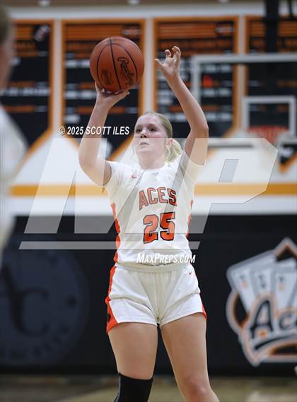 Thumbnail 2 in Heath @ Amanda-Clearcreek photogallery.