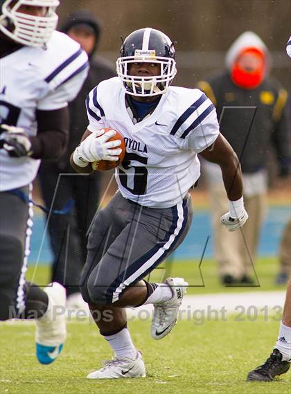 Thumbnail 2 in Homer vs Detroit Loyola (MHSAA D7 Semifinal) photogallery.