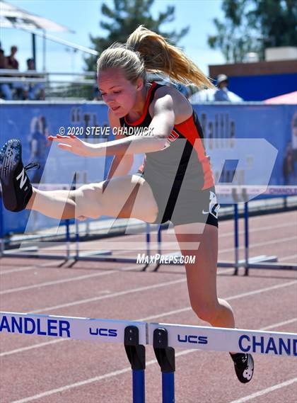 Thumbnail 3 in 5th Annual Small School Invitational (100m Hurdles) photogallery.