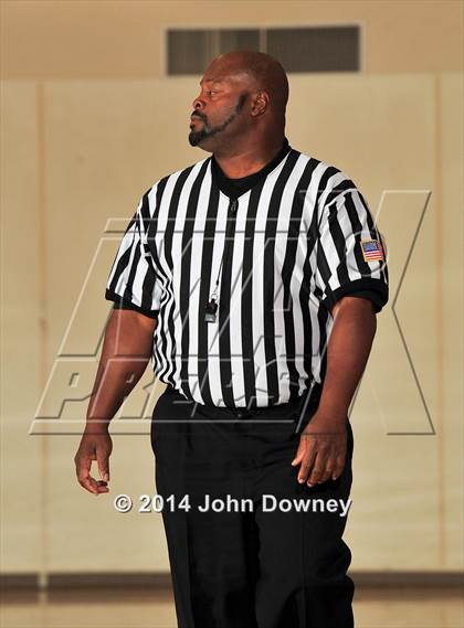 Thumbnail 3 in Desert Christian Academy vs. Palm Valley (MaxPreps Holiday Classic) photogallery.