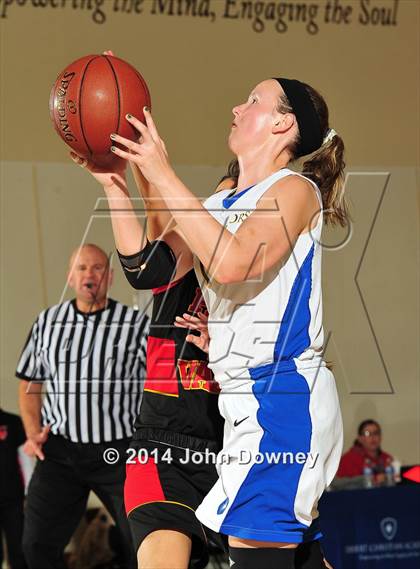 Thumbnail 3 in Desert Christian Academy vs. Palm Valley (MaxPreps Holiday Classic) photogallery.