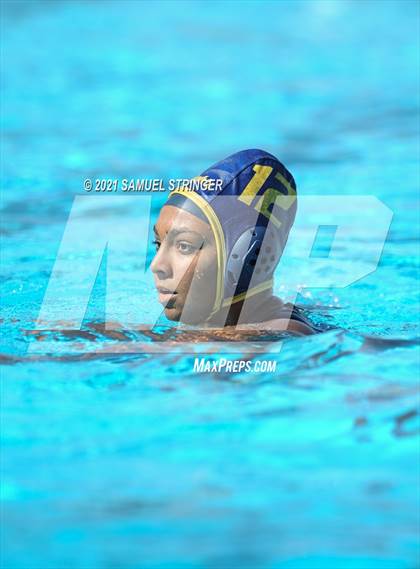 Thumbnail 1 in Soquel vs. Clovis West (St. Francis Invitational)  photogallery.