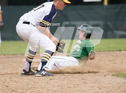 Thumbnail 2 in Tahanto Regional vs. Hopkins Academy (MIAA Division 4 Semifinal) photogallery.