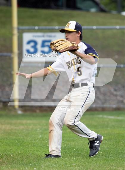 Thumbnail 3 in Tahanto Regional vs. Hopkins Academy (MIAA Division 4 Semifinal) photogallery.