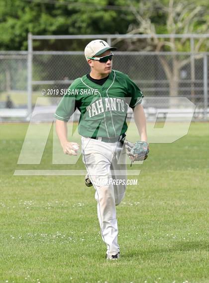 Thumbnail 3 in Tahanto Regional vs. Hopkins Academy (MIAA Division 4 Semifinal) photogallery.