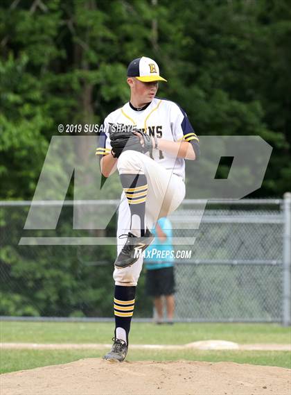 Thumbnail 1 in Tahanto Regional vs. Hopkins Academy (MIAA Division 4 Semifinal) photogallery.
