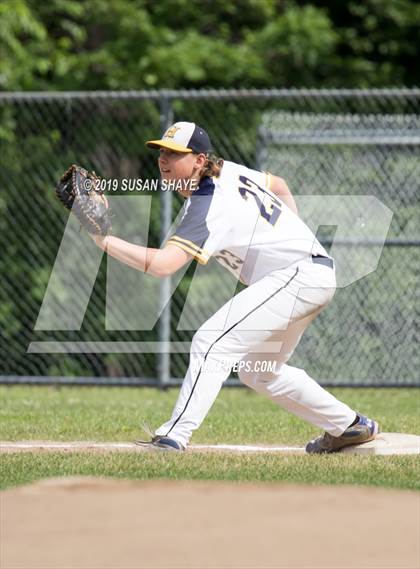Thumbnail 2 in Tahanto Regional vs. Hopkins Academy (MIAA Division 4 Semifinal) photogallery.