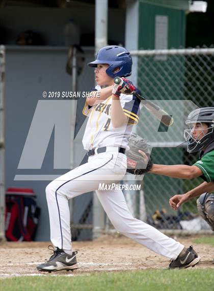 Thumbnail 1 in Tahanto Regional vs. Hopkins Academy (MIAA Division 4 Semifinal) photogallery.