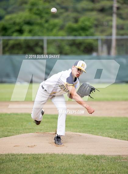 Thumbnail 2 in Tahanto Regional vs. Hopkins Academy (MIAA Division 4 Semifinal) photogallery.