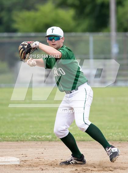 Thumbnail 2 in Tahanto Regional vs. Hopkins Academy (MIAA Division 4 Semifinal) photogallery.