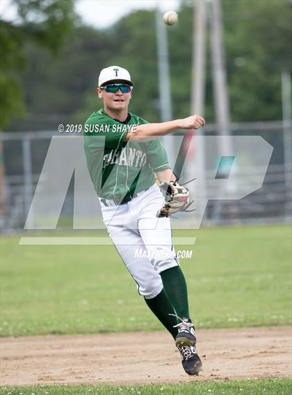 Thumbnail 3 in Tahanto Regional vs. Hopkins Academy (MIAA Division 4 Semifinal) photogallery.