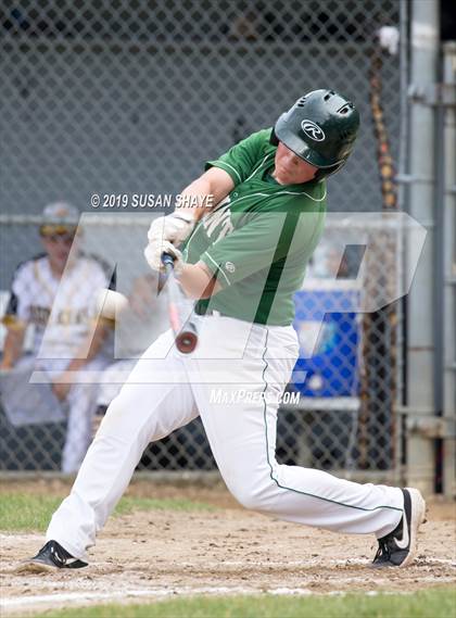 Thumbnail 3 in Tahanto Regional vs. Hopkins Academy (MIAA Division 4 Semifinal) photogallery.