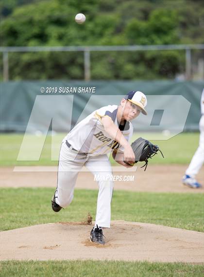 Thumbnail 3 in Tahanto Regional vs. Hopkins Academy (MIAA Division 4 Semifinal) photogallery.