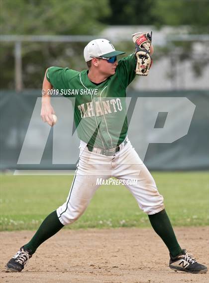 Thumbnail 1 in Tahanto Regional vs. Hopkins Academy (MIAA Division 4 Semifinal) photogallery.