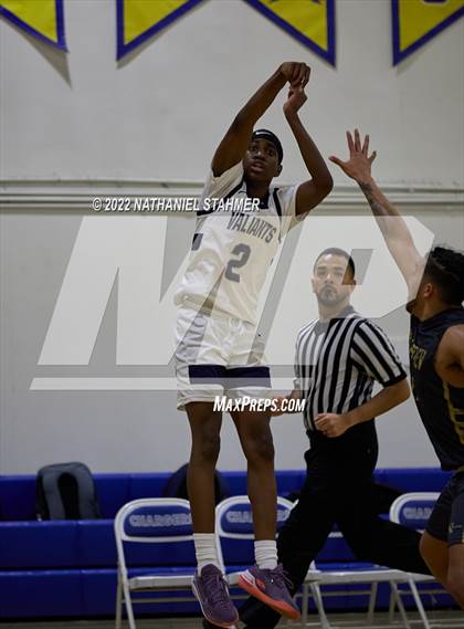 Thumbnail 3 in St. Genevieve vs. Northview (The Classic @ Damien) photogallery.