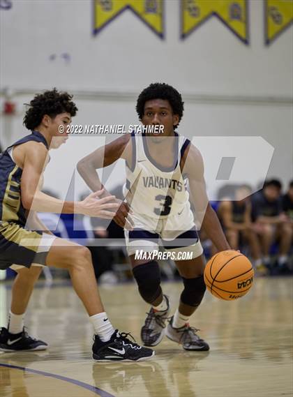 Thumbnail 2 in St. Genevieve vs. Northview (The Classic @ Damien) photogallery.