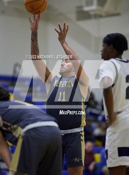 Thumbnail 2 in St. Genevieve vs. Northview (The Classic @ Damien) photogallery.