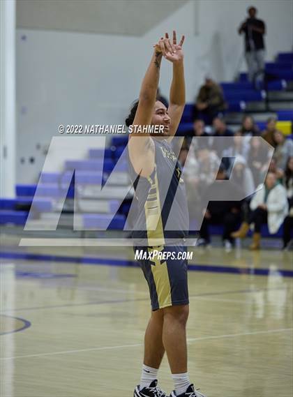 Thumbnail 3 in St. Genevieve vs. Northview (The Classic @ Damien) photogallery.