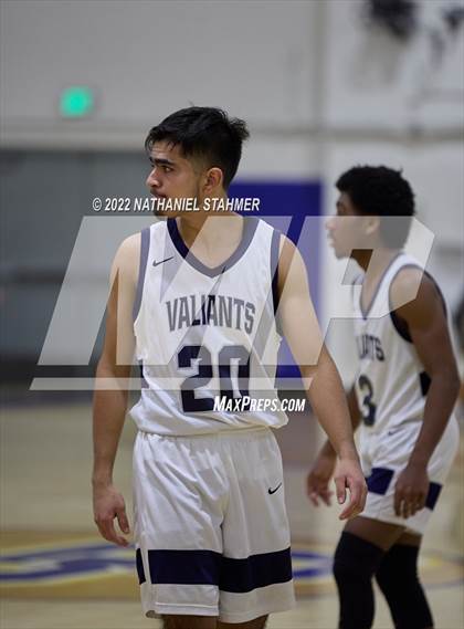 Thumbnail 2 in St. Genevieve vs. Northview (The Classic @ Damien) photogallery.