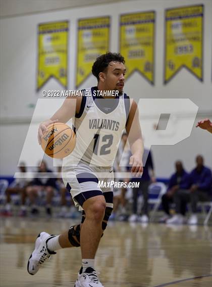 Thumbnail 3 in St. Genevieve vs. Northview (The Classic @ Damien) photogallery.