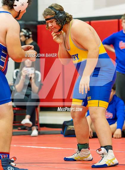 Thumbnail 2 in Lovelock Mustangs Tournament (285lbs) photogallery.