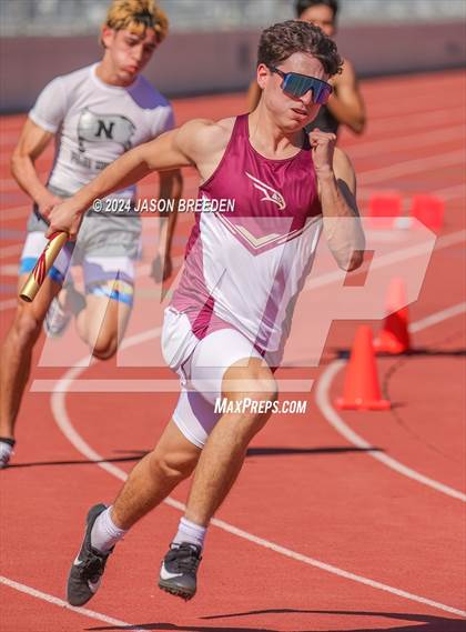 Thumbnail 2 in Winter Relays photogallery.