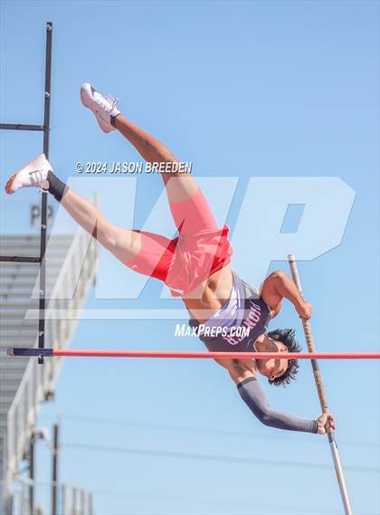 Thumbnail 2 in Winter Relays photogallery.
