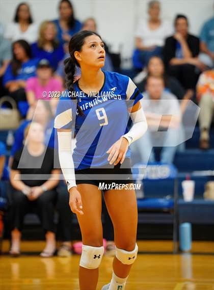 Thumbnail 3 in Pearland @ Friendswood photogallery.