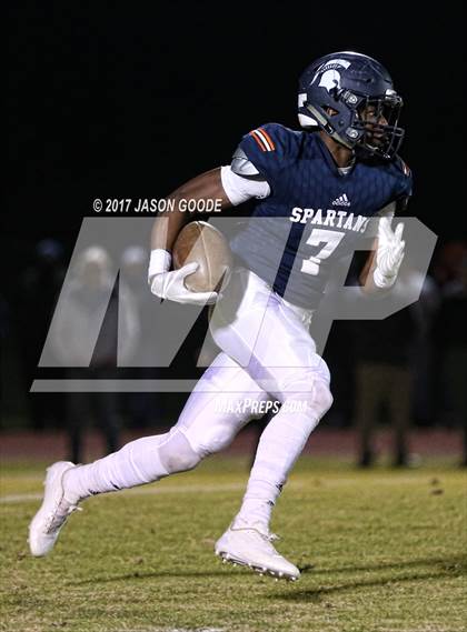 Thumbnail 2 in Beech @ Summit (TSSAA Division I Class 5A Quarterfinal) photogallery.