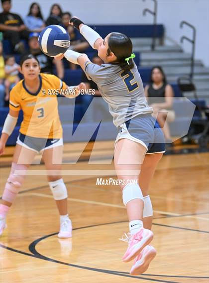 Thumbnail 2 in Gilbert Christian @ Bourgade Catholic photogallery.