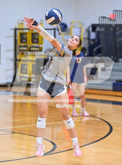 Thumbnail 3 in Gilbert Christian @ Bourgade Catholic photogallery.