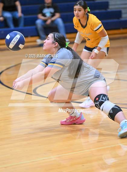 Thumbnail 1 in Gilbert Christian @ Bourgade Catholic photogallery.